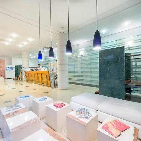 Hotell Uvala 4*